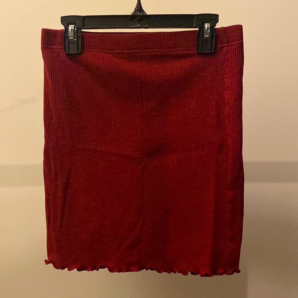 ribbed maroon mini pencil skirt